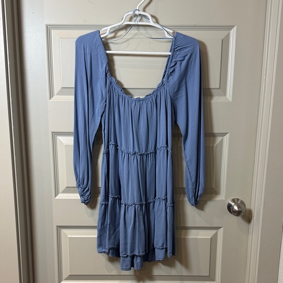 Elegant Blue Women's Dress - Picture 2 of 3